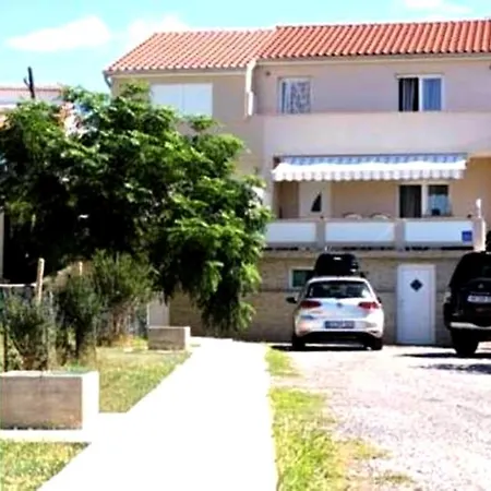 Petra * Barbat na Rabu